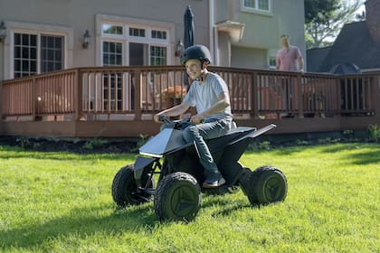 Así es el Cyberquad, el cuatriciclo infantil eléctrico de Tesla