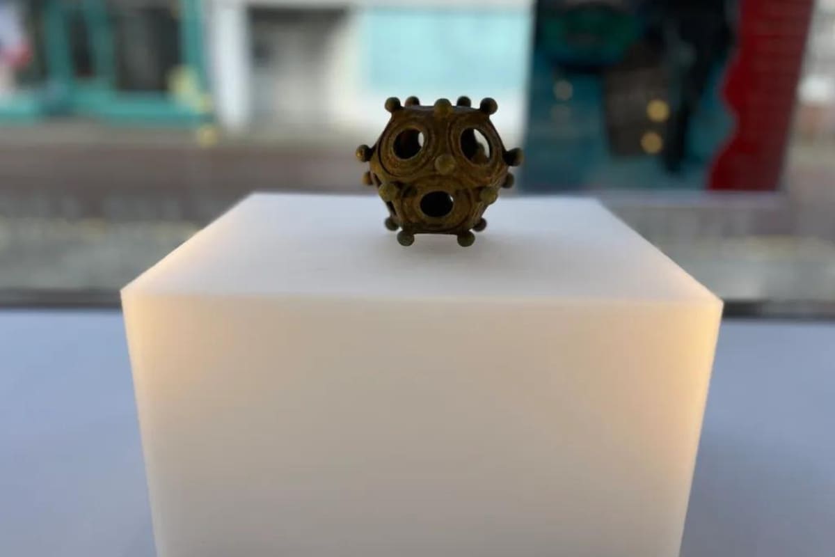 Así es el extraño elemento romano que hallaron en un pueblo inhóspito del Reino Unido