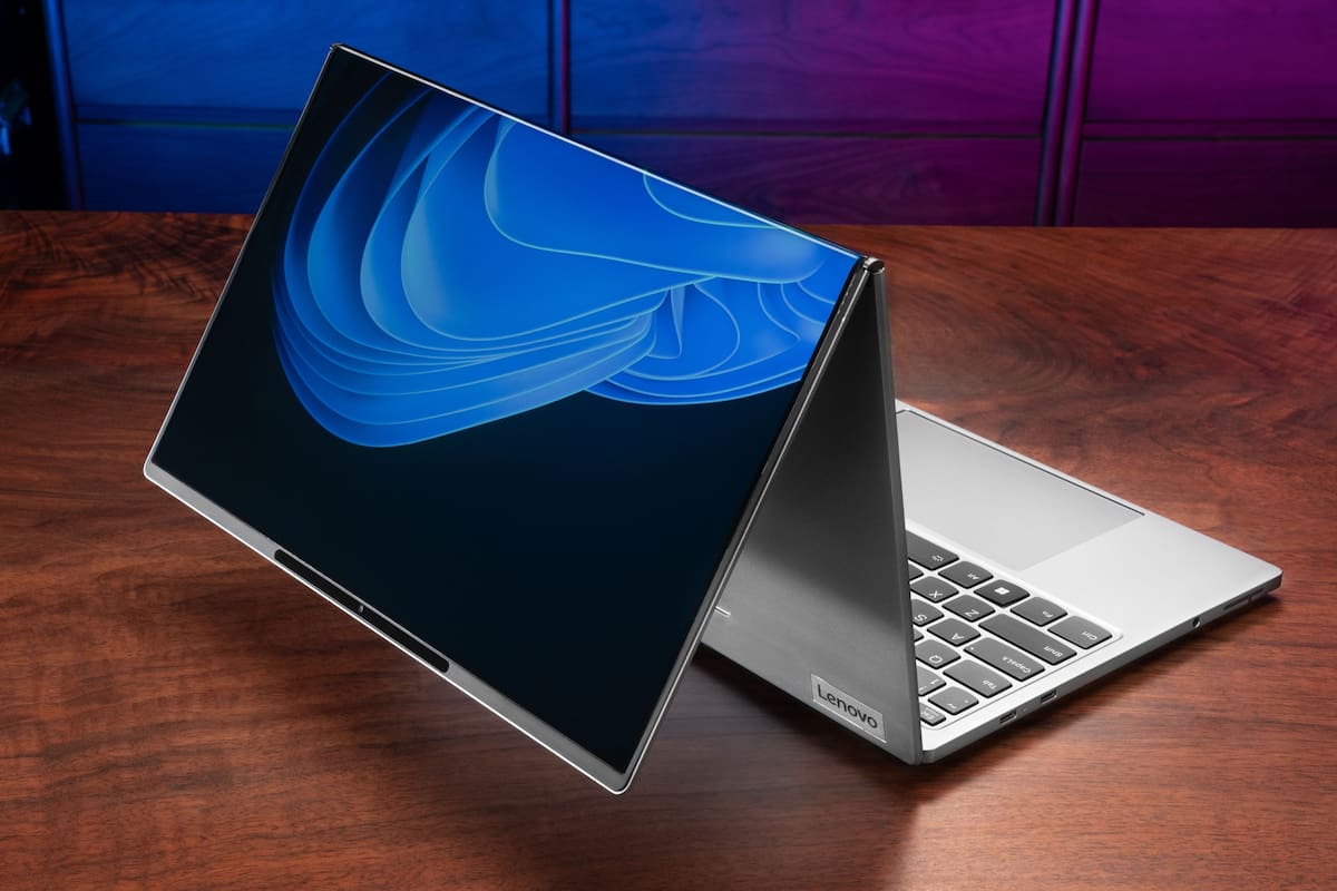 Así es el prototipo de una notebook de Lenovo con una pantalla que se dobla hacia afuera
