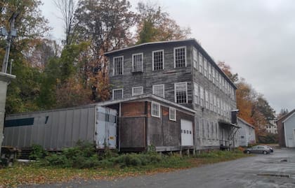 Así es el pueblo de Hinsdale, New Hampshire, donde creció Holt