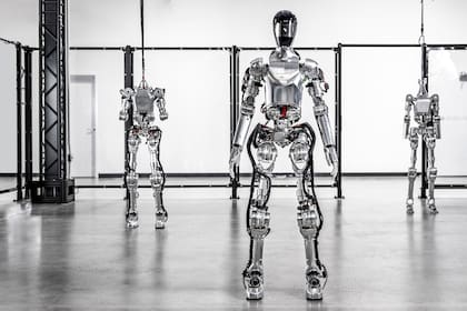 Así es el robot Figure 01: tiene el motor de ChatGPT integrado para mejorar su capacidad de diálogo con humanos y su comprensión del entorno