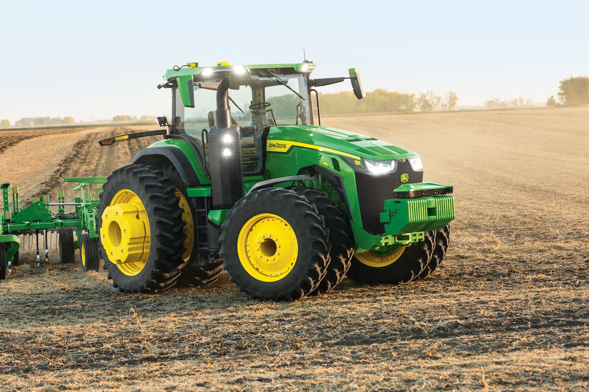 Así es el tractor autónomo que John Deere presentó en la feria CES 2022 de Las Vegas