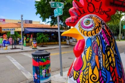 Así es la Calle 8 en La Pequeña Habana