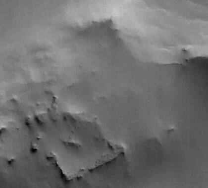 Así es la imagen que capturó el orbitador Mars Global Surveyor (MGS)