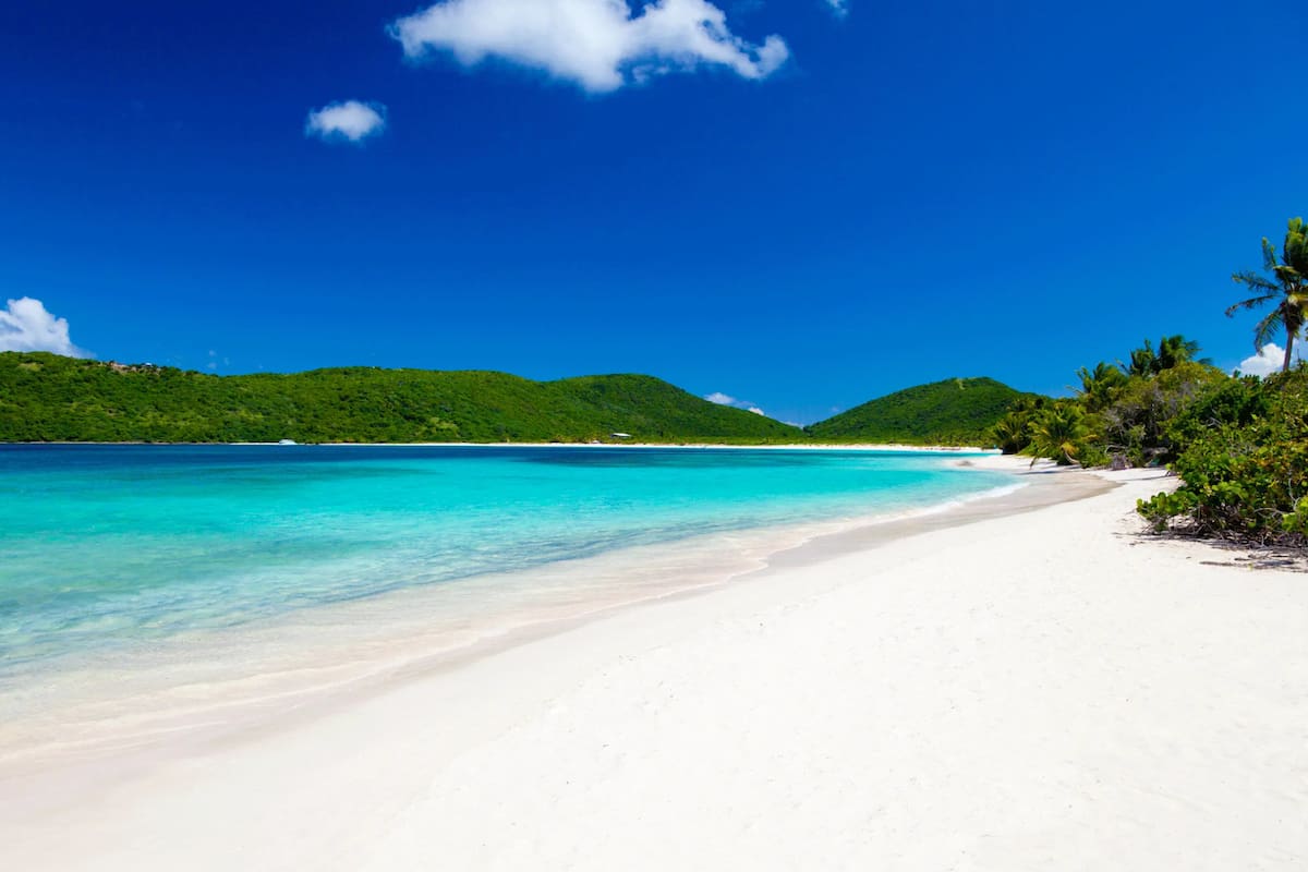 Así es la playa de Isla Culebra, considerada una de las mejores del mundo