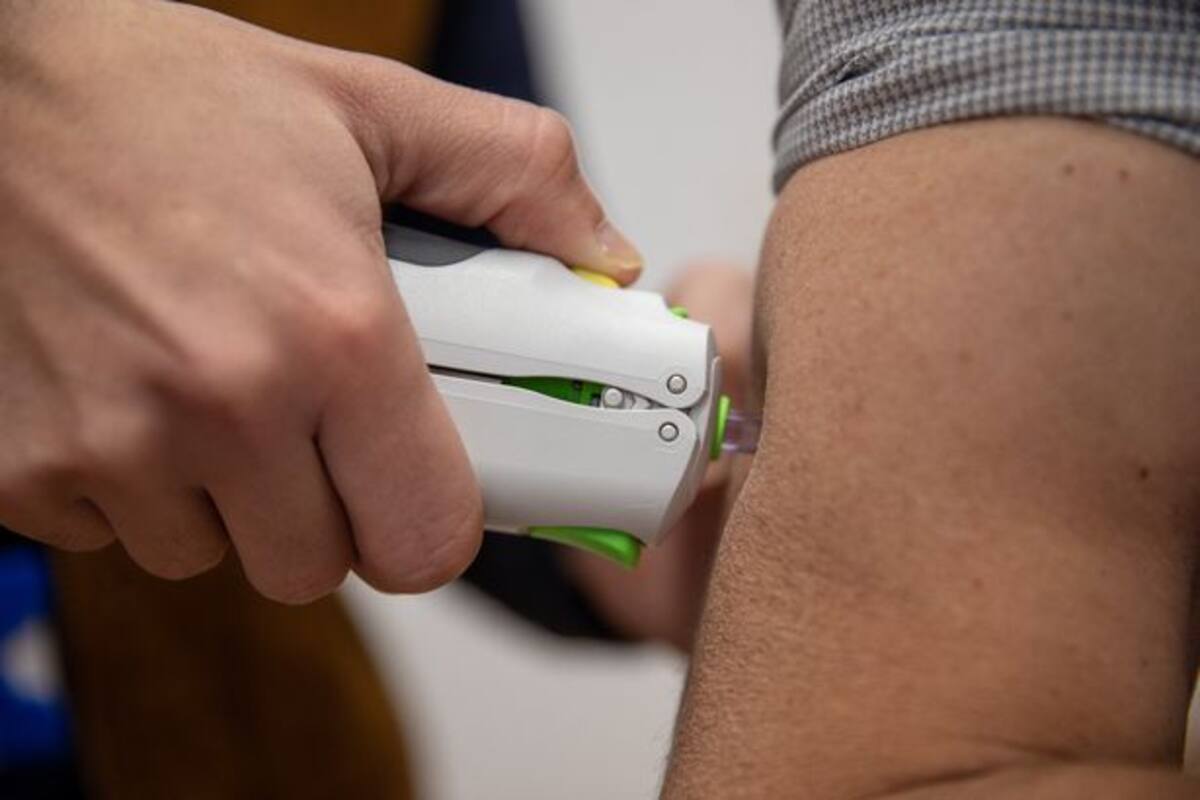 Así es la vacuna DIOSvax, que no se aplica con aguja