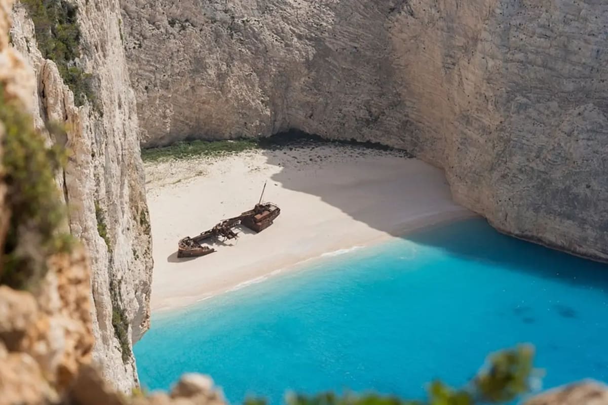 Así es Zante, la isla griega donde Nico Tagliafico y Caro Calvagni disfrutaron de sus vacaciones