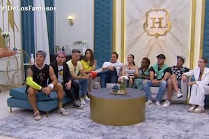 Así fue el momento que Chino Leunis les anunció a los participantes de El Hotel de los Famosos 2 que apartaron a Juan Martino