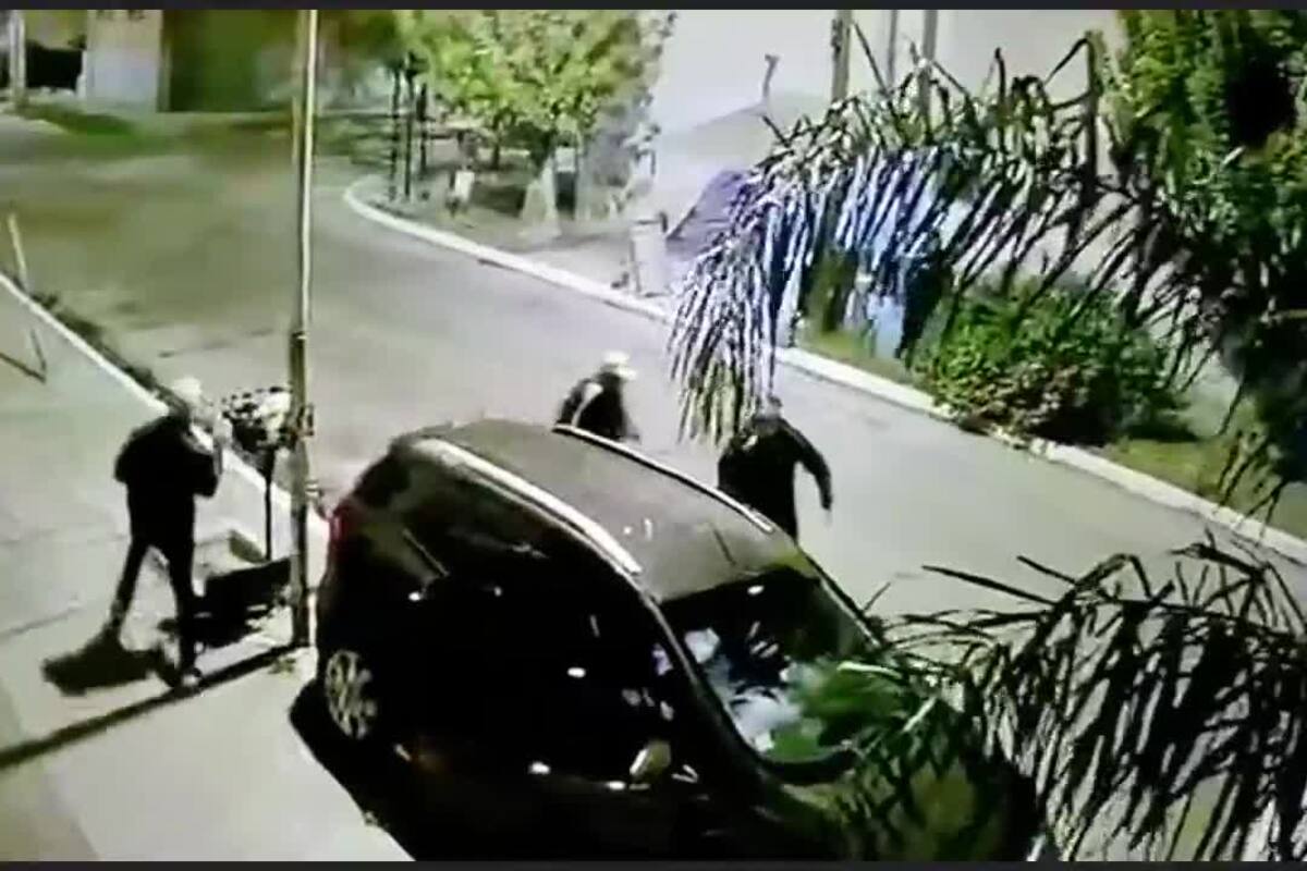 Así le robaron la camioneta a un vecino de La Tablada