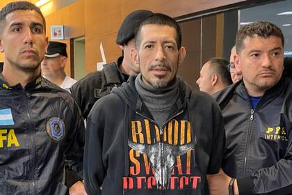 "Privado de mi libertad encontré la palabra de Dios", dijo Dumbo, temible narco peruano que operó en Capita...