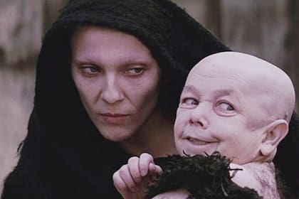 Así luce el bebé demonio que salió en la película "La pasión de Cristo"