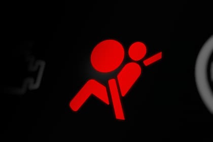 Así luce en el tablero la luz del airbag