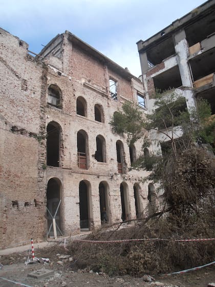 Así luce hoy el edificio, intervenido en tiempo récord para recuperar su patrimonio