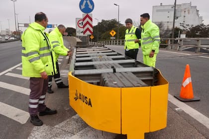 Así luce un amortiguador de impacto, una tecnología de seguridad vial en la que AUSA fue pionera
