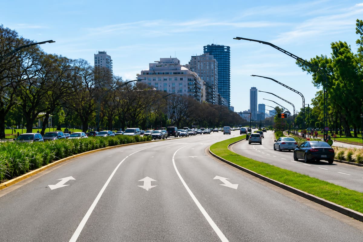 Así lucen los carriles reversibles de Avenida del Libertador