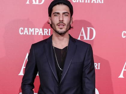 Así lucía Axel Pons en su etapa de corredor de motos y modelo