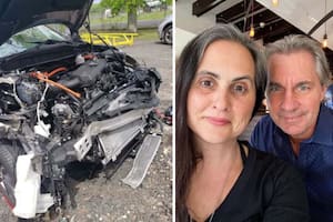 Así quedó el auto tras el grave accidente en el que John y Georgia resultaron heridos