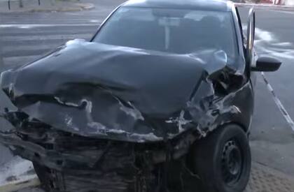 Así quedo el Gol, el auto más dañado tras el choque