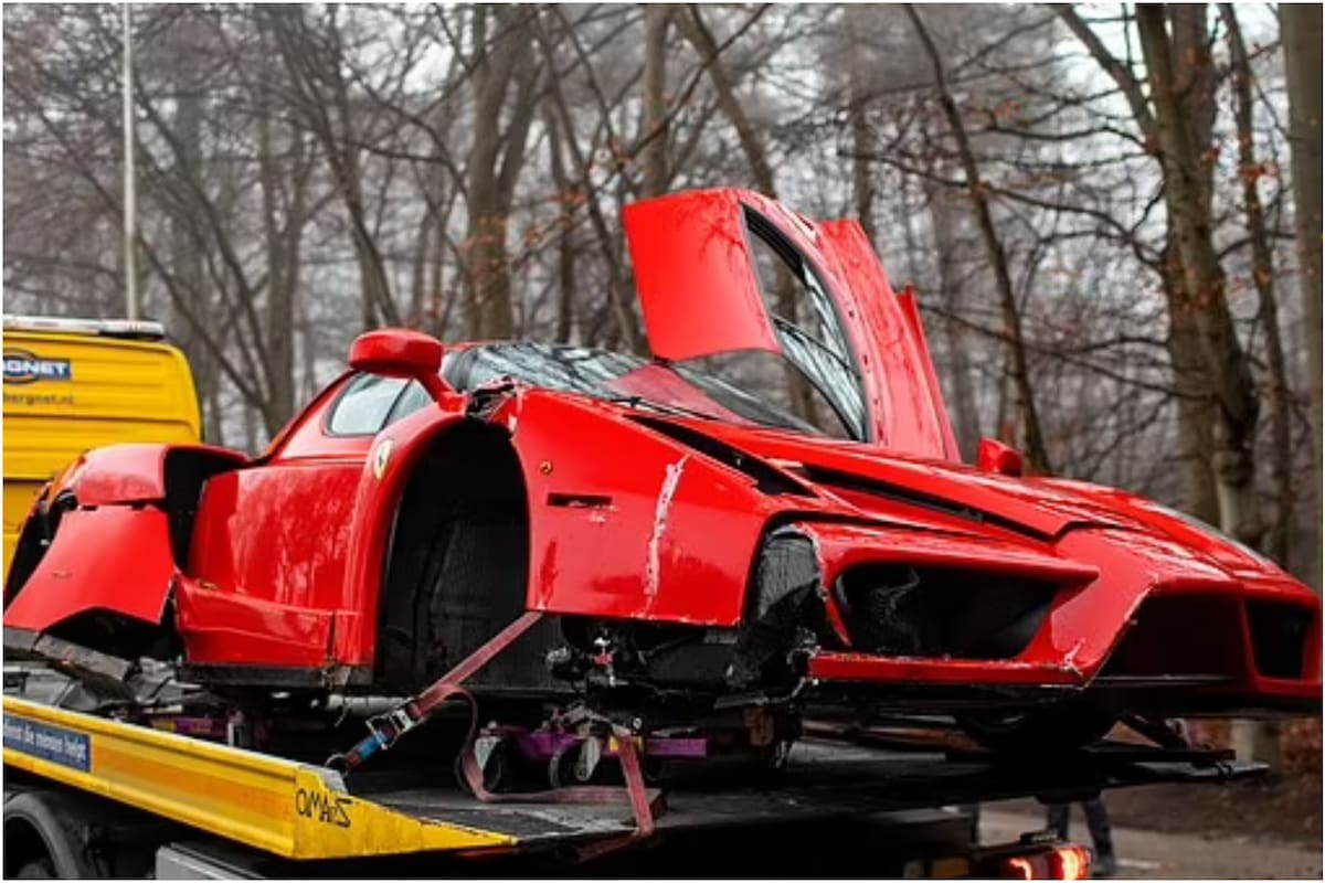 Así quedó la Ferrari Enzo después del accidente en Países Bajos (Foto: DailyMail)