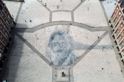 Así quedó la Rambla después de que intentaron limpiar el retrato