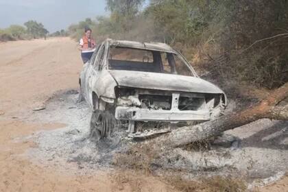 Así quedó la Renault Duster del hombre fallecido en Santiago del Estero cuando iba al cementerio a visitar la tumba de su madre