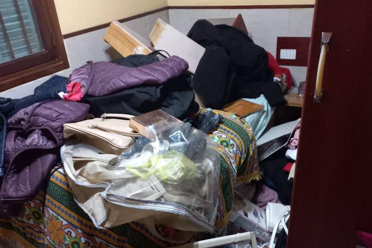 Así quedó parte de la vivienda después del robo