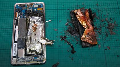 Así quedó un Galaxy Note 7 después de que se prendió fuego su batería