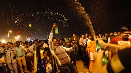 Así recibían el 2018 en India