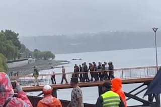 El testimonio del bombero que recuperó el cuerpo de Piñera de las profundidades del lago