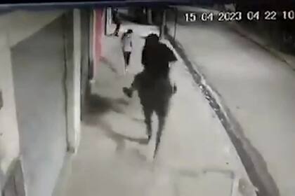 Así robaba el delincuente montado a caballo en Florencio Varela