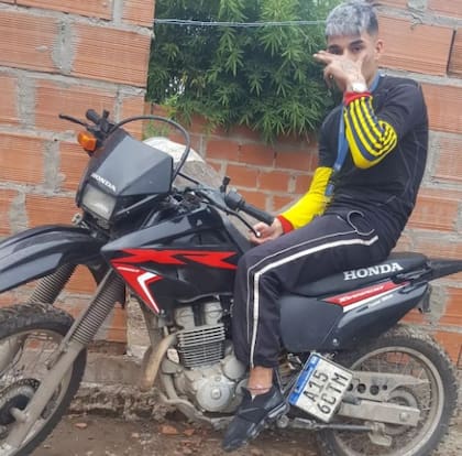 Así se muestra el sospechoso de asesinar a Andrés Blaquier