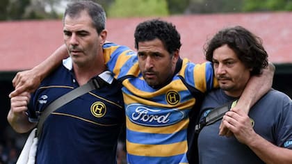 Así se retiraba Hernán Senillosa tras la lesión