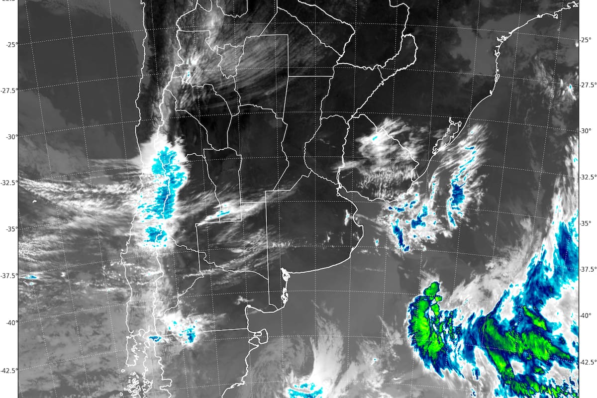 Así se ve el río atmosférico que ayer golpeó a la zona andina del norte patagónico argentino