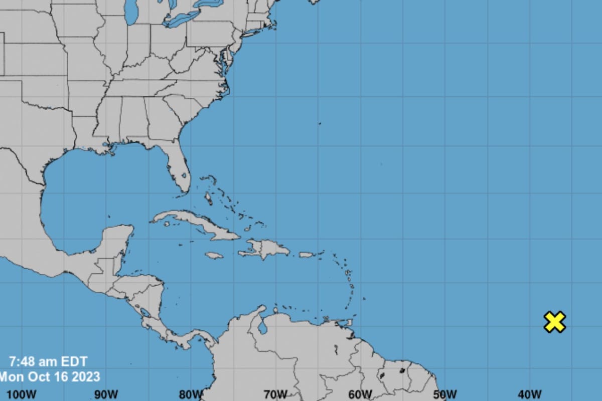 Así se ve la última perturbación en el Atlántico este lunes 16 de octubre