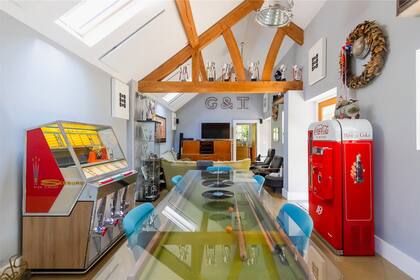 Así se ve por dentro la sala de juegos, un espectacular espacio de ocio.