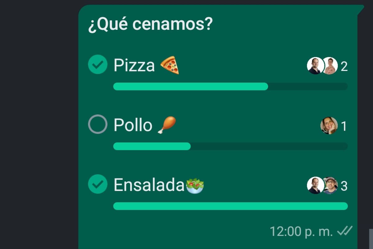Así se ve una encuesta de WhatsApp en un celular