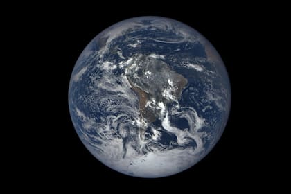 Así se veía América del Sur desde el espacio el domingo 13 de diciembre de 2015
