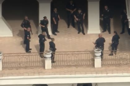 Así se veía la mansión cuando las autoridades llegaron a desalojar a los ocupantes ilegales