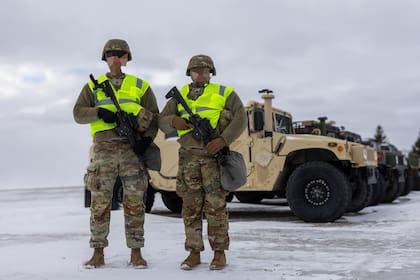Así se verán los soldados de la Guardia Nacional de Minnesota si son convocados a colaborar en las calles