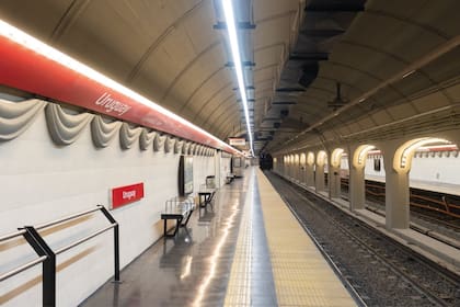 La línea B del Subte es la recomendada para arribar al Movistar Arena