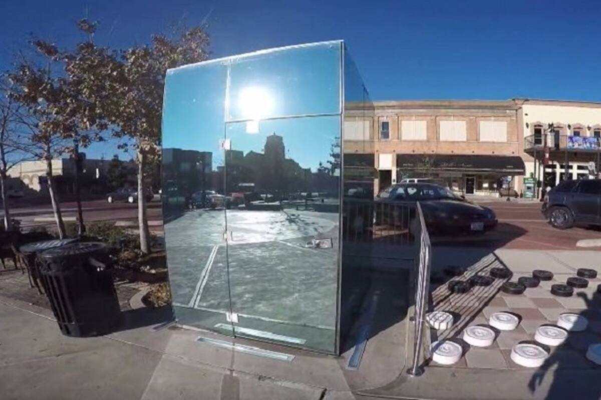 Así son los baños transparentes en los Estados Unidos