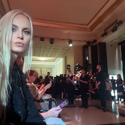 Así vivió el desfile de Dior desde la front row. La responsable de la firma Ácheval es una de las figuras en los shows parisinos
