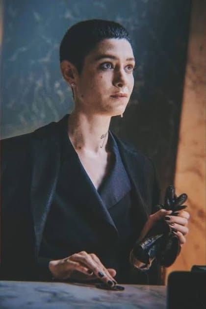 Asia Kate Dillon anunció que busca trabajo en restaurantes ante la falta de ofertas actorales