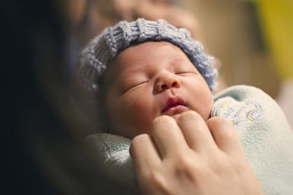Dentro de los planes por embarazo y nacimiento de Anses, se encuentra la asignación familiar por nacimiento y adopción