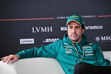 Aston Martin y Fernando Alonso llegan al inicio de la temporada de F1 con mucha preocupación, sin resultados positivos en los ensayos previos