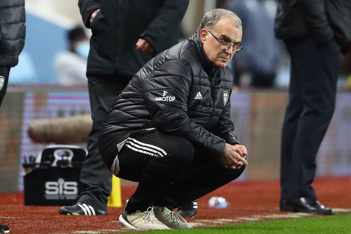 Aston Villa-Leeds, por la Premier League de Inglaterra: el equipo de Emiliano Martínez resiste el asedio del de Marcelo Bielsa