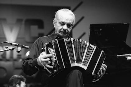 Astor Piazzolla en 1985, durante un concierto en Holanda