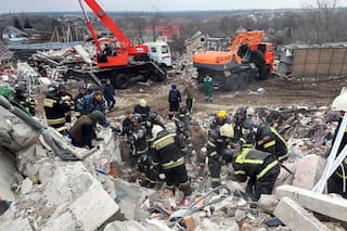 Ataque con drones deja tres heridos en una escuela y daños en importante puerto ruso