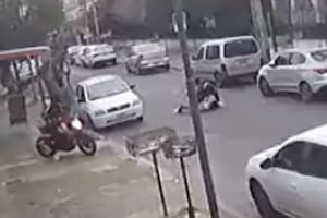 Ataque de motochorros a una maestra en la puerta de una escuela en La Matanza