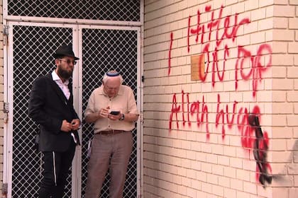 Ataques y pintadas neonazis en Australia